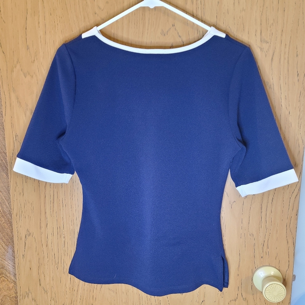 Blue blouse - Picture 2 of 3